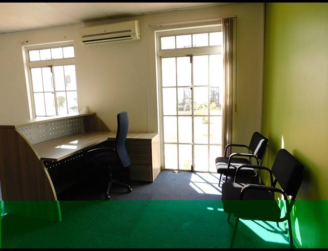 400M² OFFICE FOR SALE IN FERNDALE